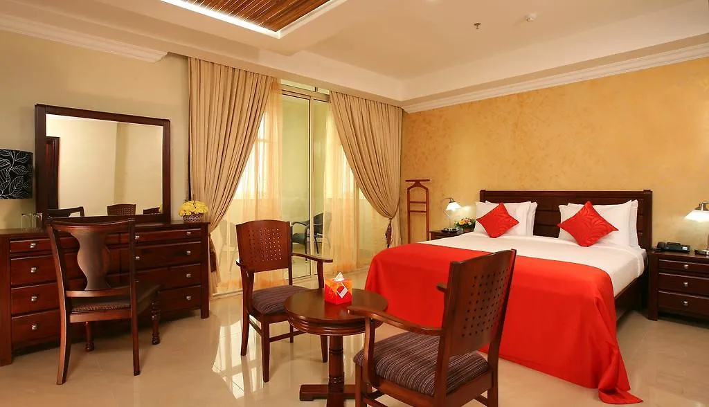 ****  The Royale Gardens Hotel Alappuzha India